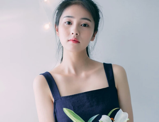 |有哪些艺人能够完成华丽变身的呢