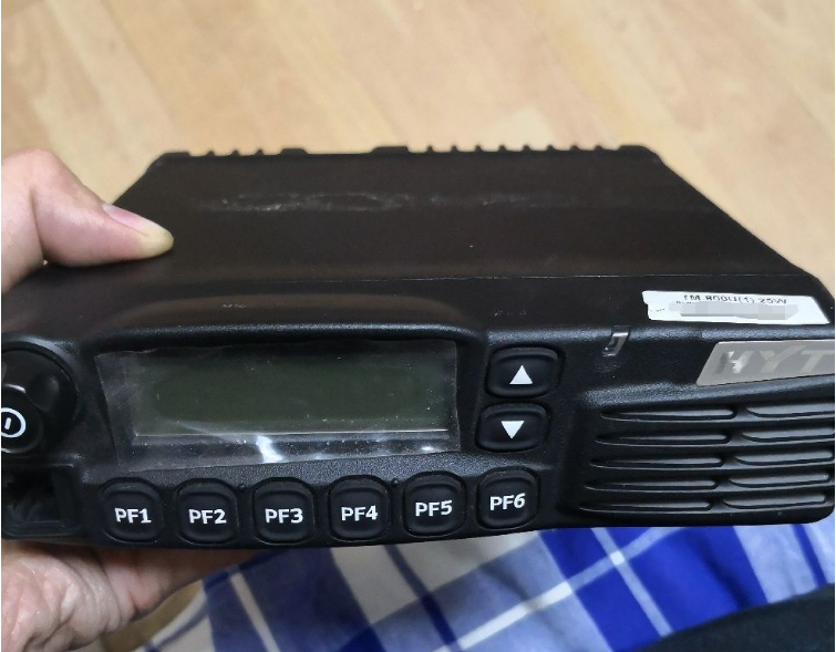 机器|拆个海能达HYT TM-800U对讲机