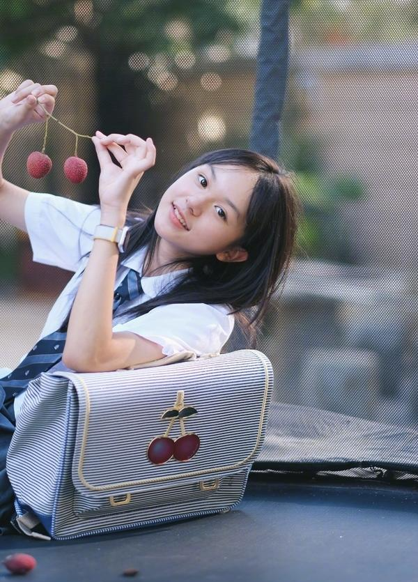 刘楚恬|还记得《知否》，里的小明兰吗？她现在长这样