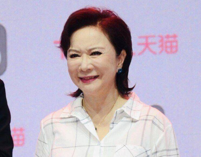 整容|在当奶奶的年纪整容，如今脸垮得没眼看，这些女星肠都悔青了吧