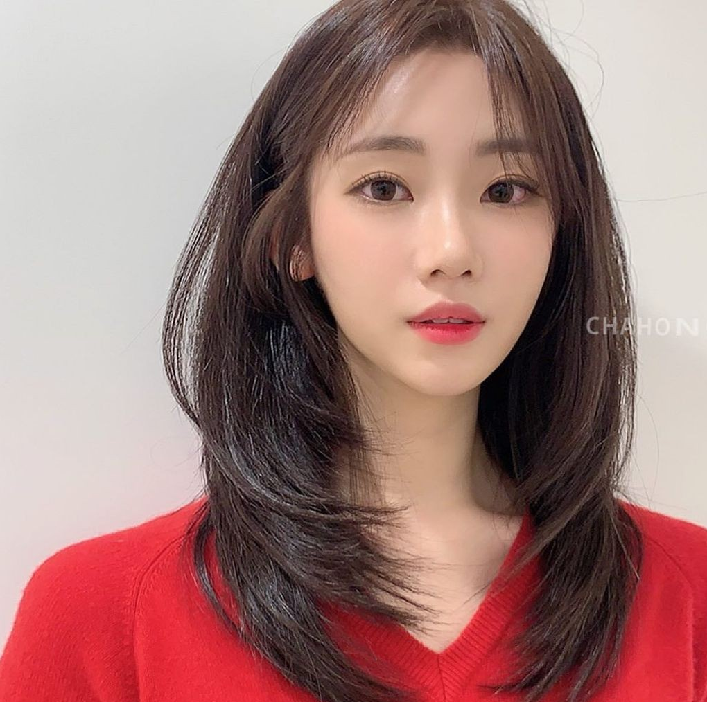 发型 女人30岁别烫羊毛卷,太老气,有这10几款就够了