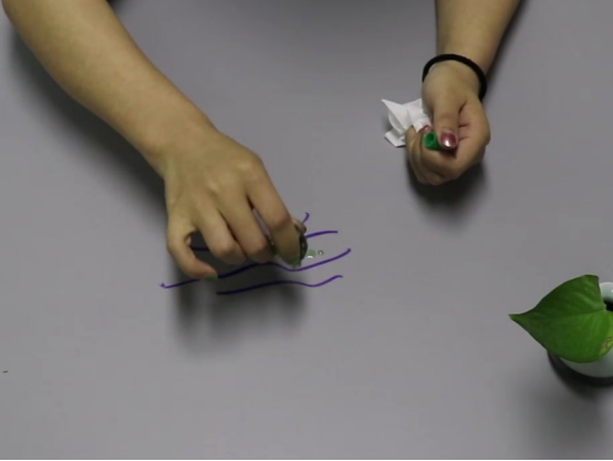 花露水的用处很多,不只是驱蚊的工具,很多方面会带来便利