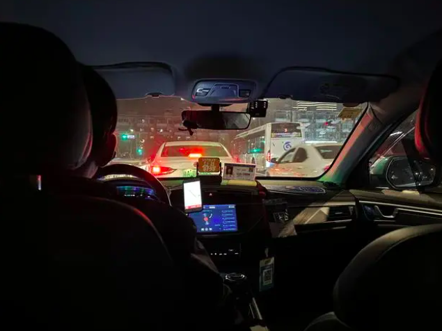 网约车司机前景如何,来听听老司机现身说法:能接受淡季流水就行