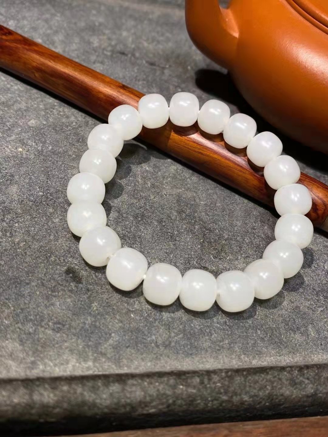 |为何一个简单的玉珠子得到了那么多人的喜爱?