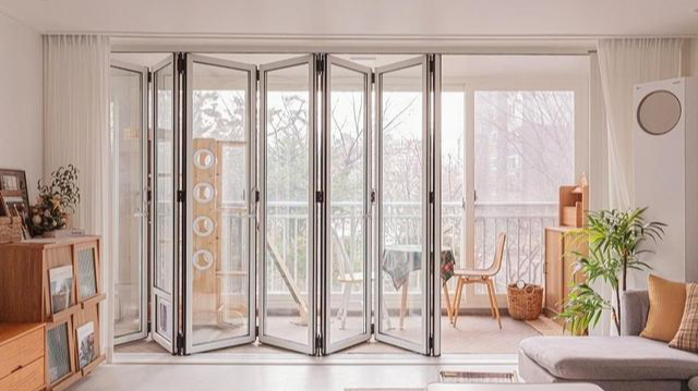 看过这套116㎡二手房改造,发现真正留住人心的,不是靠豪装堆砌