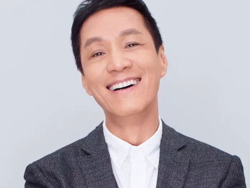 冯远征|冯远征绝对是优秀的，不仅演戏一流，婚姻生活更是榜样