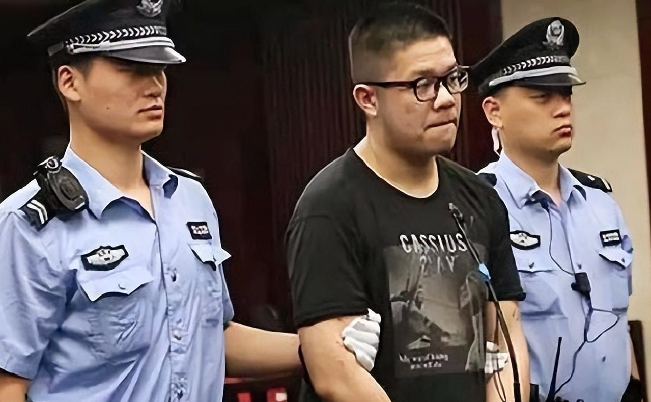 浙江富二代！张晓恩！被网红套路败光3亿家产，破产后被刑拘14年