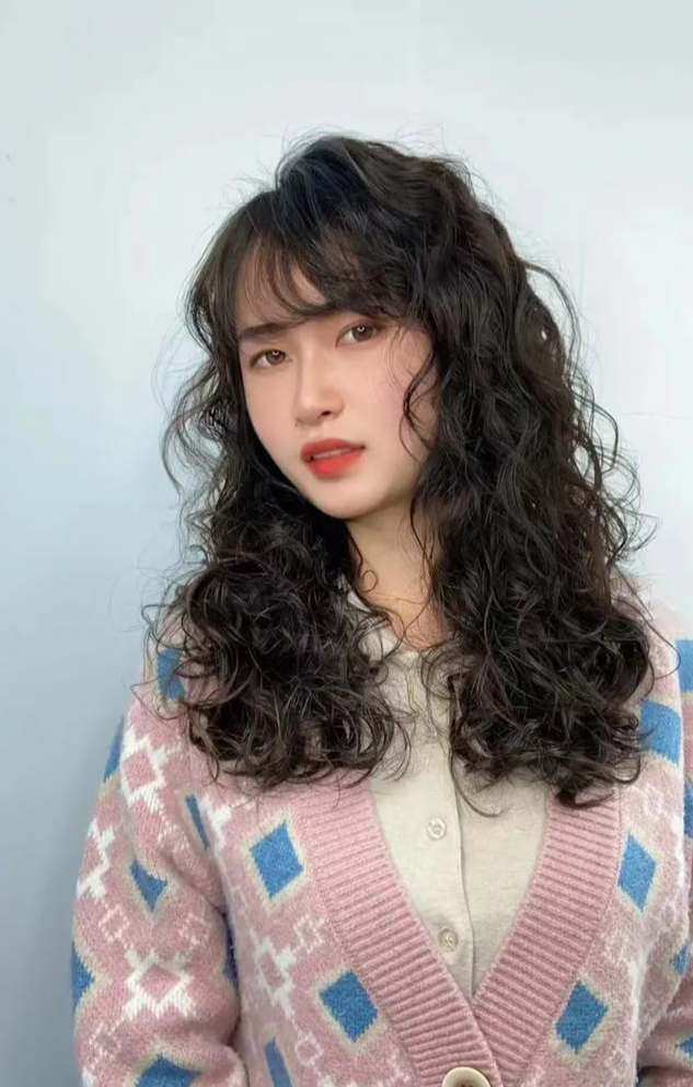 发型 别再剪过时的发型了，这才是当下流行的发型，有你喜欢的吗