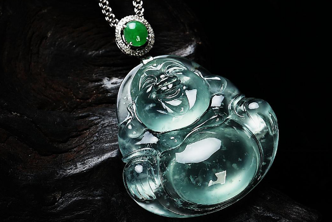 翡翠|凭借翡翠的外貌,便可以判定它的价值了吗?这种想法大错特错