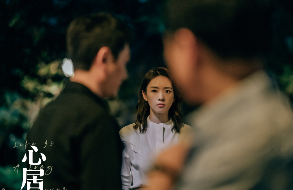 展翔|《心居》越看越扎心，冯晓琴暗恋展翔，成年人的暗恋真是让人心疼