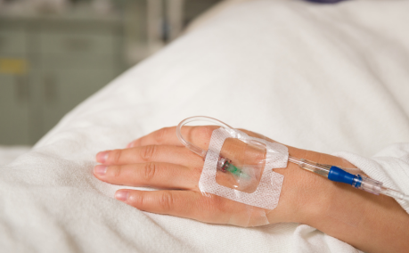 老寒腿|21岁少女疑似怀孕，却查出肝癌，医生：“2水”再不戒，肝或“烂如渣”