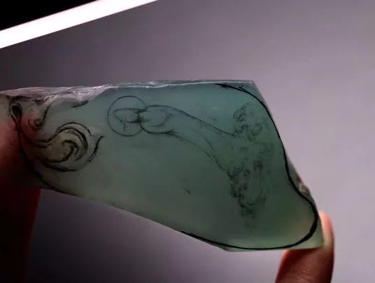 翡翠|小不点的翡翠原石，成品让人眼前一亮，越看越想看！