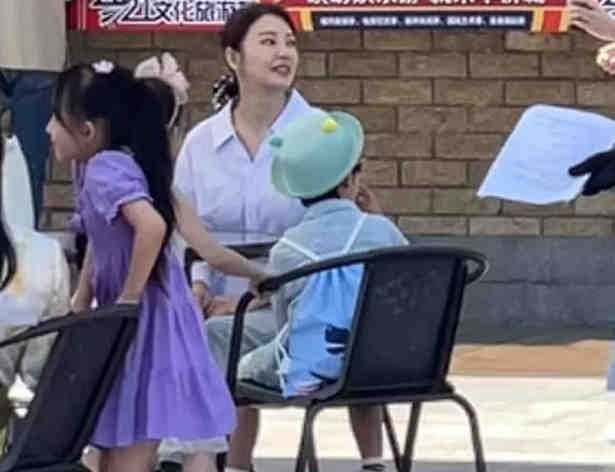 美丽|欢乐谷偶遇张雨绮，姐姐生图真美