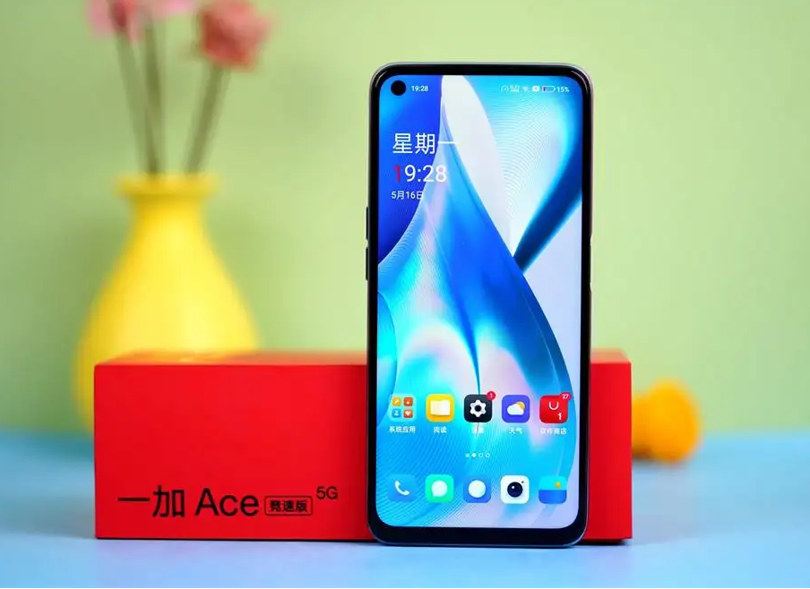 液晶显示器|2022年的LCD屏新机怎么选？这3款绝对是首选，性价比是真的高！