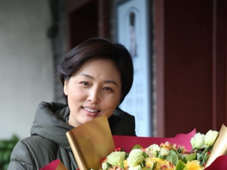 张延|张延因男人婆爆火，现在是贤妻良母的典范，在多变中展现女性之美