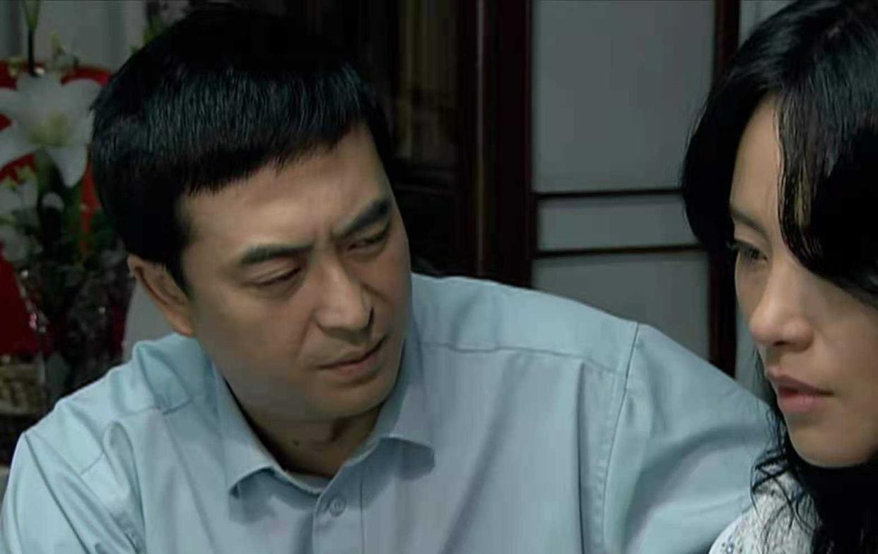 宋思明|重温《蜗居》：宋太太和海藻两次见面，前后态度大不相同，为何？