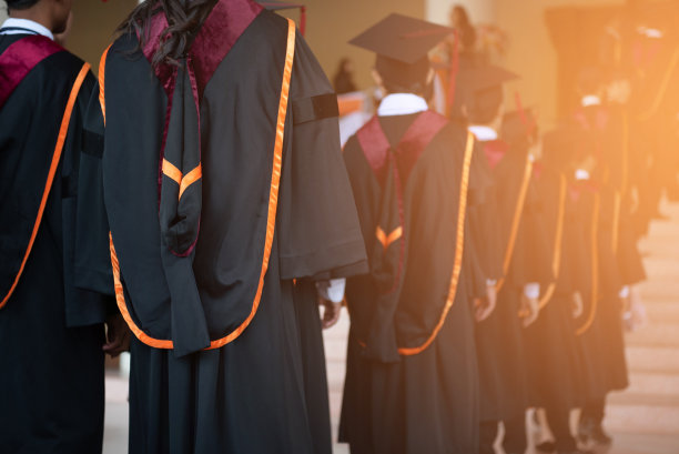 职业教育|大学毕业，没有就业，进入职场，刚开始不适应怎么办？