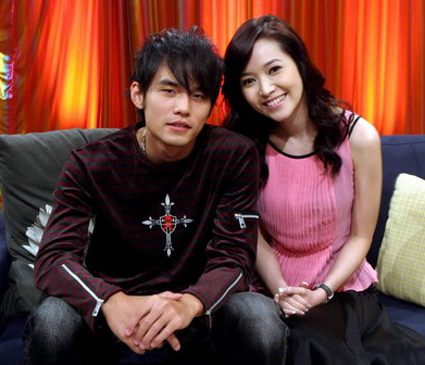 侯佩岑|“最强第三者”林月云:两次插足闺蜜感情,又为何晚年上节目哭诉?