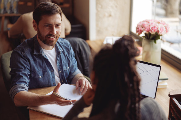 |职场新人应该如何应对上级的指挥?