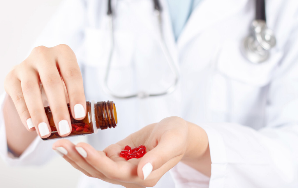 咳嗽|尿酸过高,小便先知?男性排尿时若出现3种情况,要尽早降尿酸