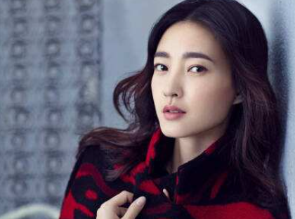 王丽坤|出道就因长相太美走红，还曾拒绝多位富二代追求，这个女星究竟是谁？