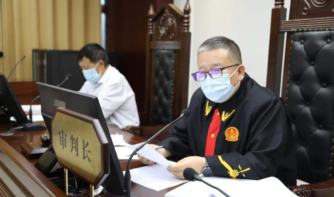 17岁湖南少女被拐,转手把人贩子卖给老汉当媳妇,法院判决大快人心