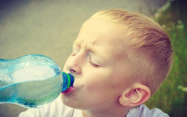 咳嗽|老咳嗽、咽干、痰黄,可能是肺火过旺了!谨记多吃3白,远离3事!