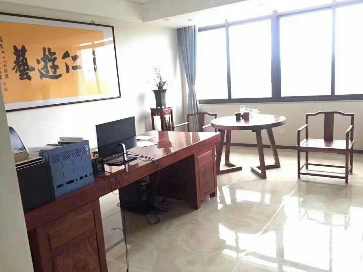 如何打造中式风格的家居——实木大板桌