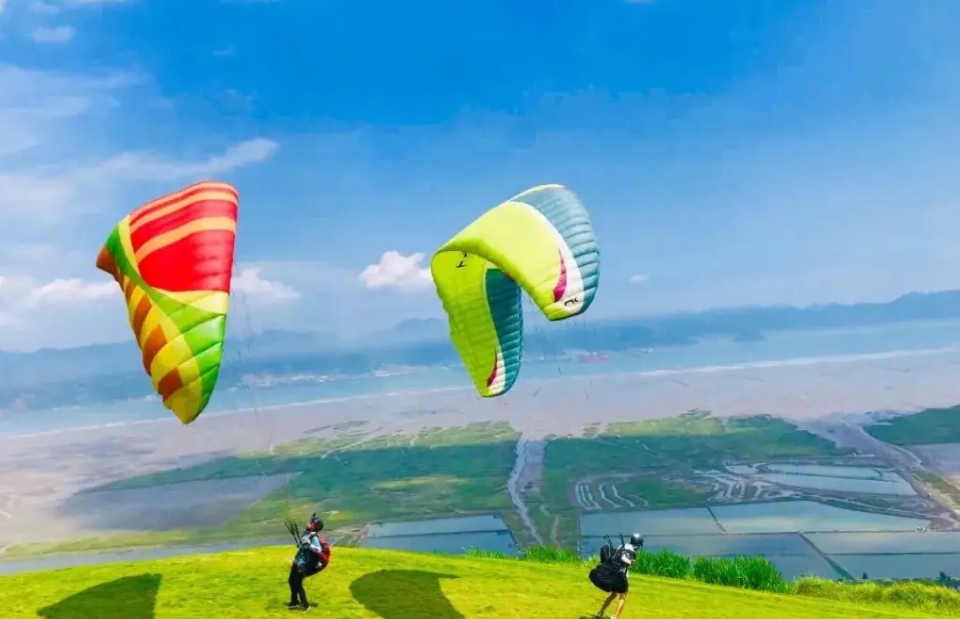 旅游市场|旅行可以跳脱自己日常所处环境，换个心境，会看见形形色色的人