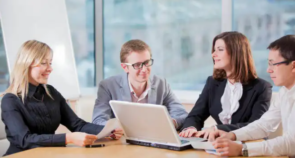 |很多职场人,其实也无法说清楚,自己为什么不辞职