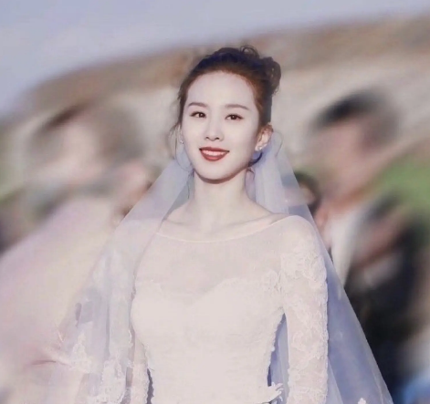 汪小菲|刘诗诗,嫁大自己17岁的吴奇隆,如今终于摘下小刘亦菲光环