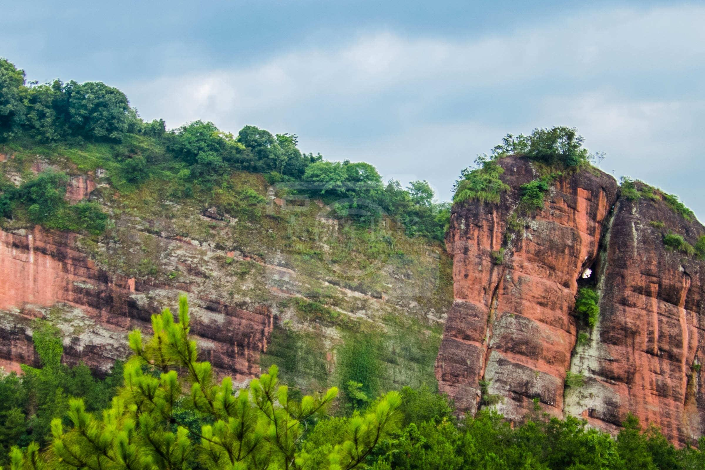 于都|赣南一处丹霞不及仁化丹霞山壮观,景色更自然,距于都县城5公里