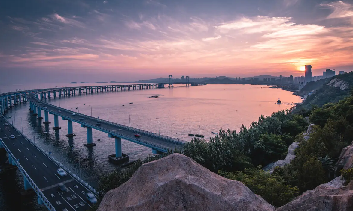 |大连，一个看山看海看建筑的城市，尽显独特魅力之城