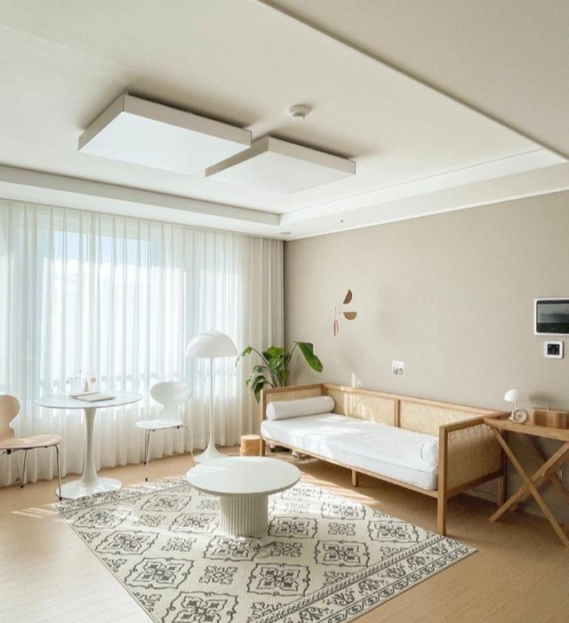 45㎡公寓,装修一切从简,不豪华但温馨感满满,客厅躺着不想走了