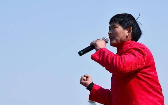 朱之文|大衣哥儿子朱小伟，曝光新恋情，订婚女生敬茶给大衣哥