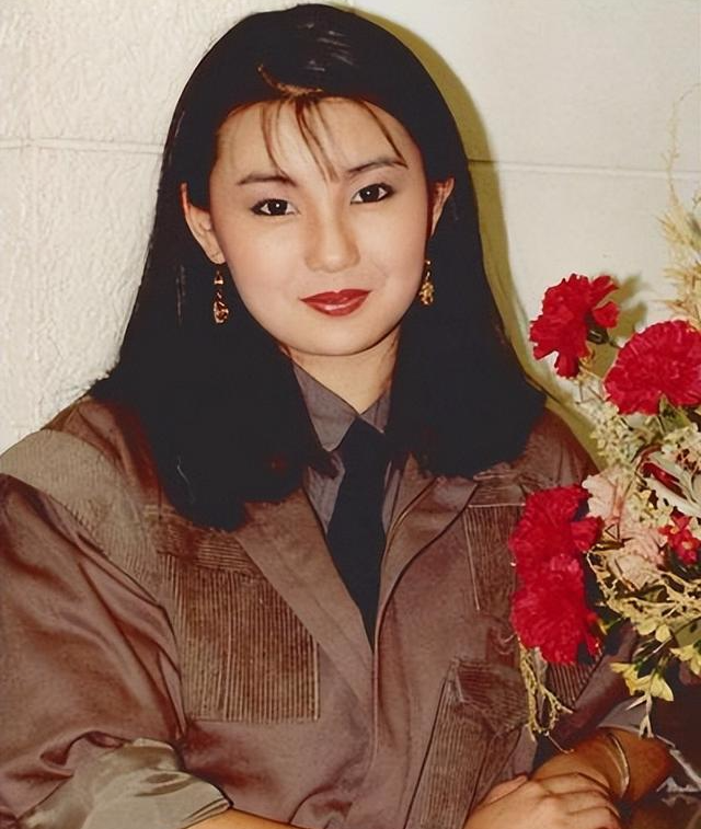 |林青霞评价李连杰,我看了李连杰5秒,他是令狐聪的不二人选