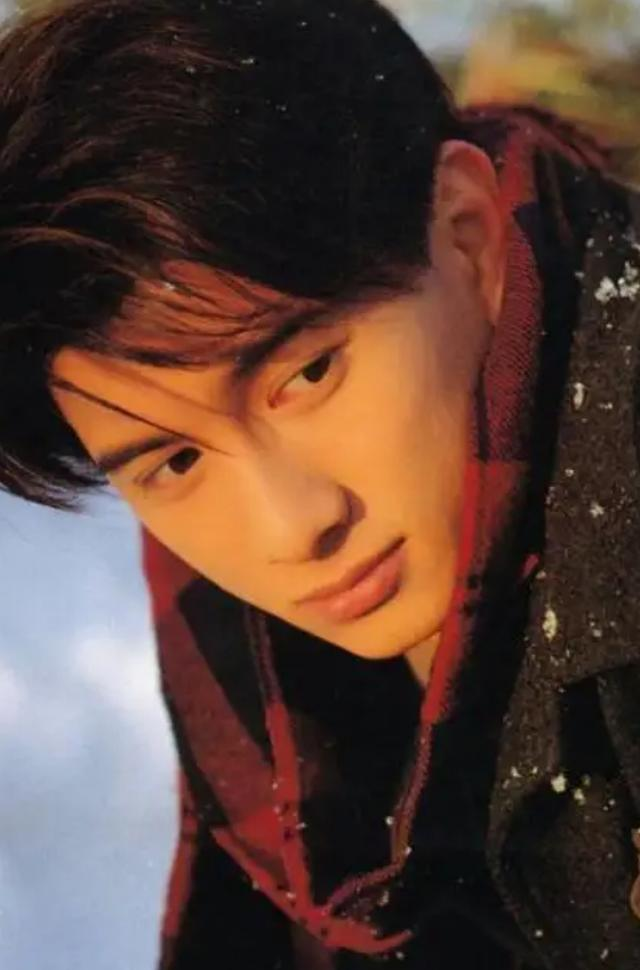 吴奇隆|吴奇隆：一个有情有义的男人，他与刘诗诗离婚，世间再无真爱