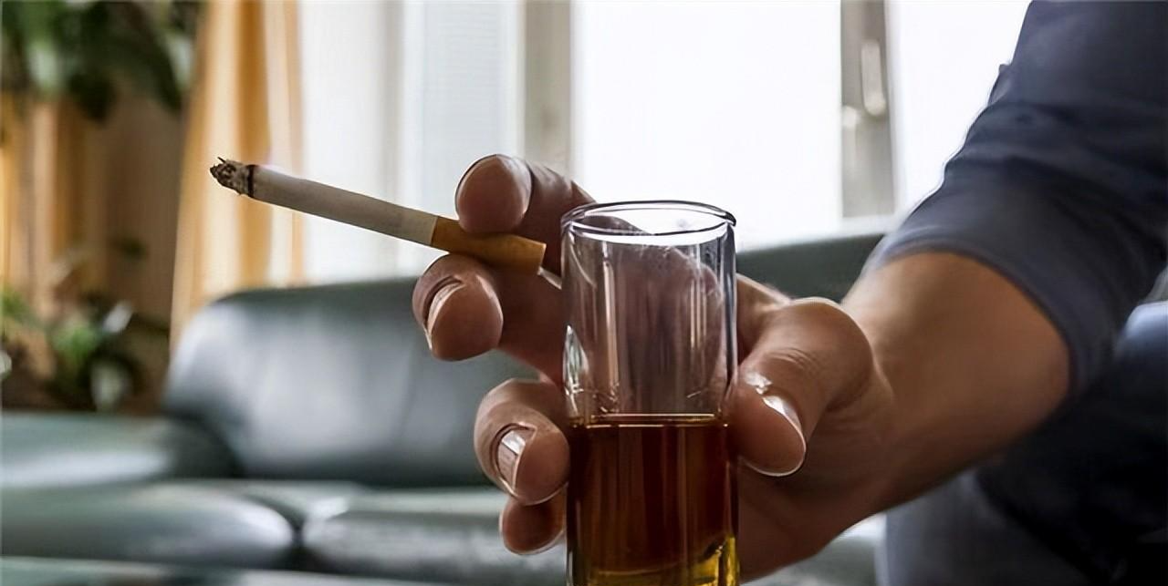 脑出血|血压高到多少，才会诱发脑出血？医生给出参考值，最好心中有个数