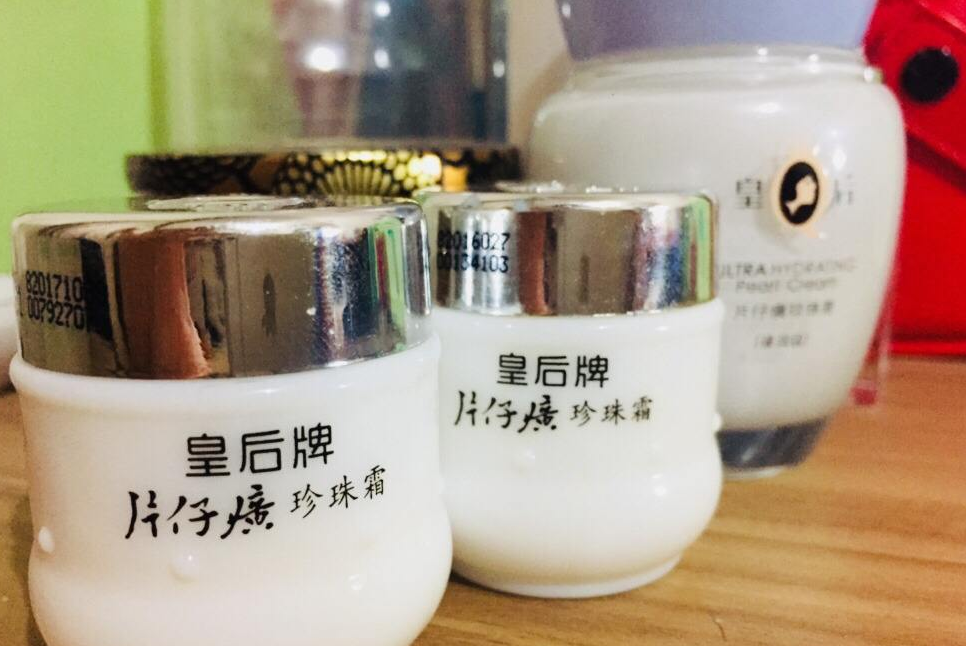 面霜 面霜不一定要买贵的!4个好用又不贵的老国货,更适合国人用。