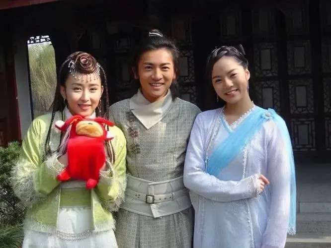 杨门虎将|《杨门虎将》是观众看到的第一部已四郎为题材的作品,值得一看!