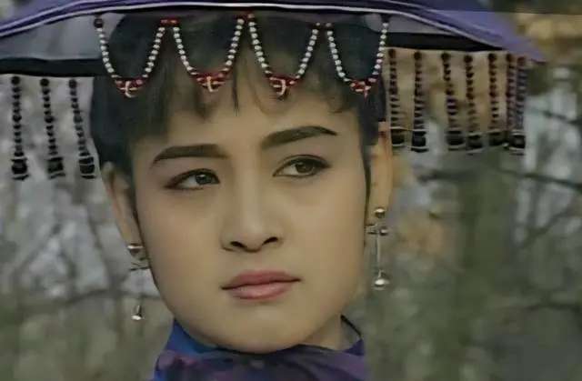 苗若兰|那么多版本的《雪山飞狐》，最爱王璐瑶版本的苗若兰！