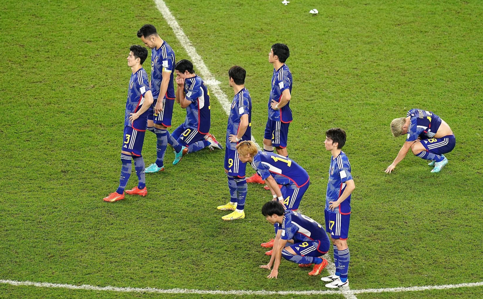 日本足协致谢球迷：继续心怀“世界杯夺冠”梦想，大家一起前进！