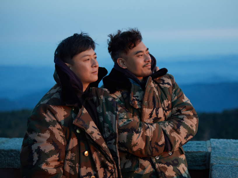 朱雨辰|他是汤唯初恋男友,曾和胡歌并列四大小生,今41岁仍被当做妈妈宝