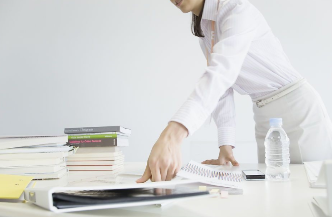 求职|在职场上可能不能完成同事的目标,但能不能在工作中完美地完成领导交予的事情?