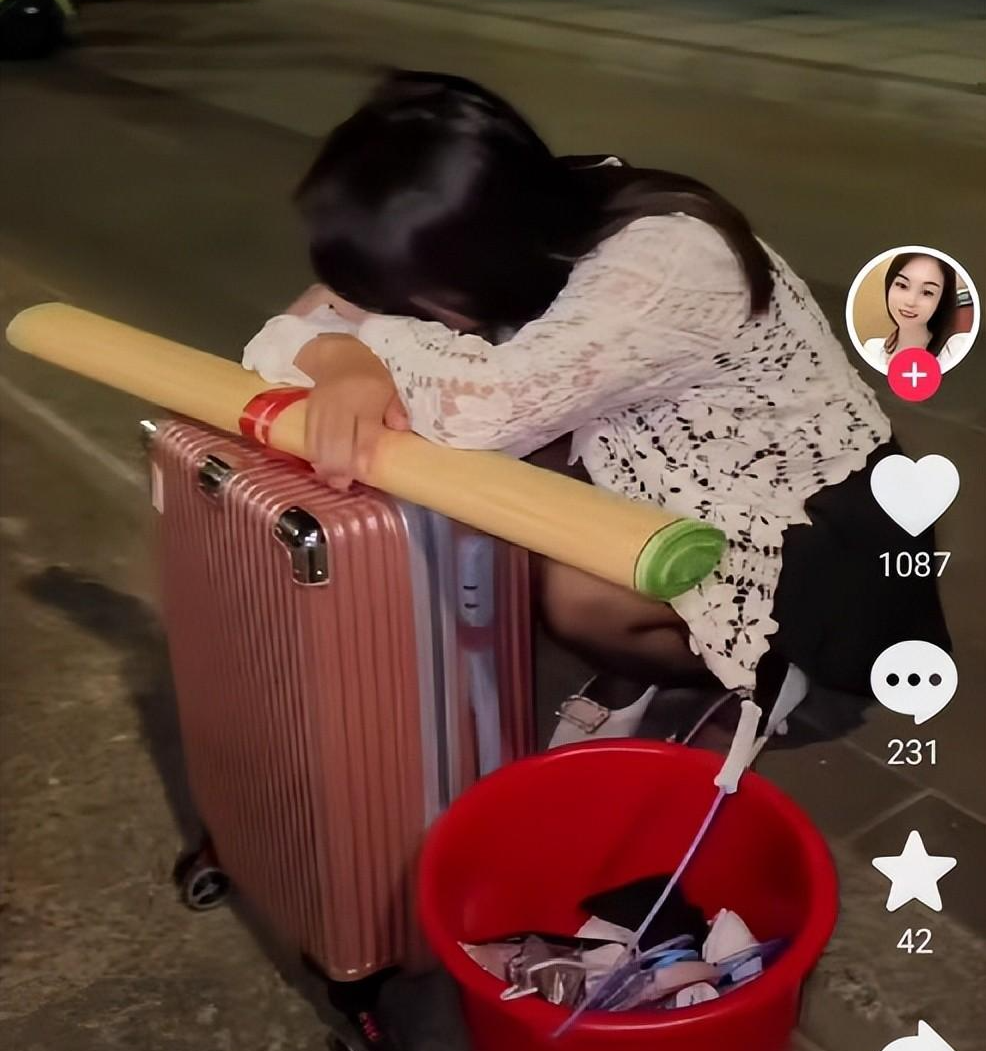 招聘|俩女孩去多家工厂求职均被拒收,知情人:谁敢收?