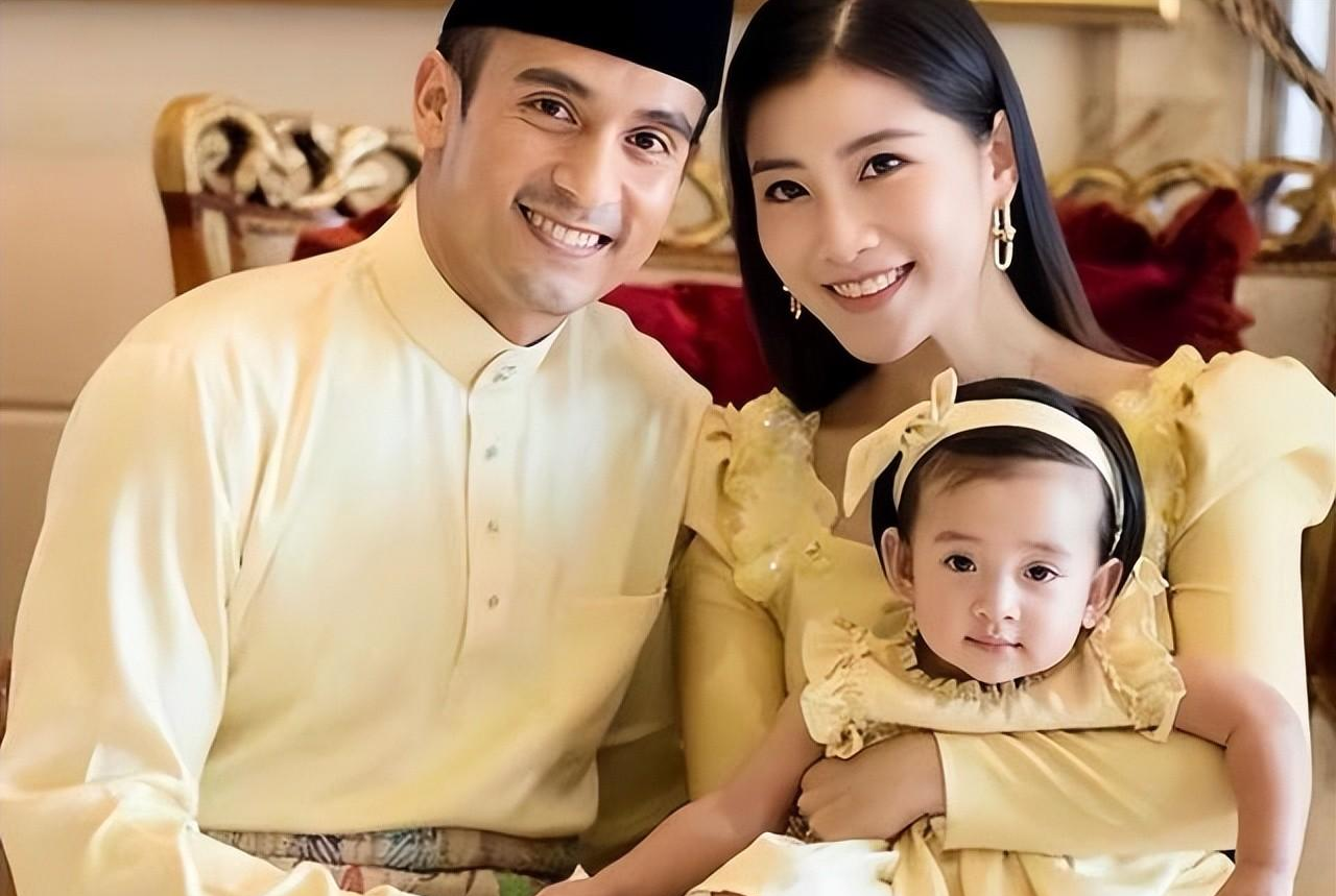 刘德华|刘德华小姨子迎来喜讯，晒出靓照官宣怀二胎，穿一袭长裙气质优雅