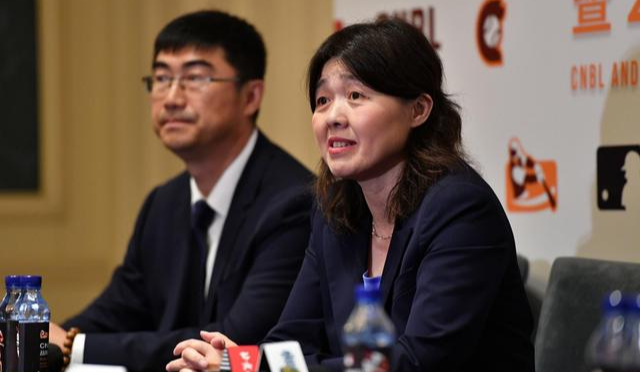 马龙|首钢欲引进高登，秦晓雯坚持底线拒放雷蒙