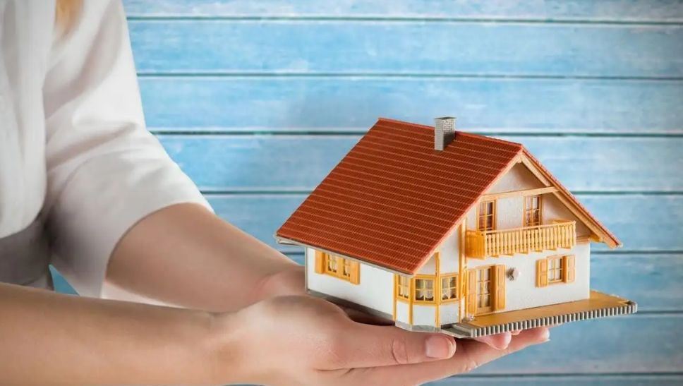 房价|很多人天真的认为高房价导致了低生育率,其实生育率和房价没有必然联系