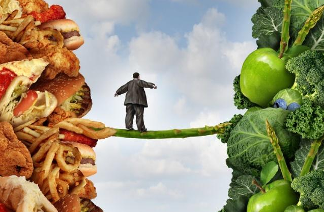 便秘|确诊三高的人,这些食物最好一口别碰