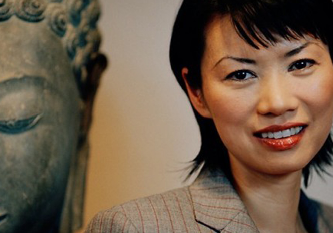 邓文迪|邓文迪没钱没背景,却吸引了很多非富即贵的男人,这是为什么?